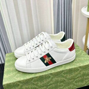 Gucci New Ace Bee Embroidered Sneakers